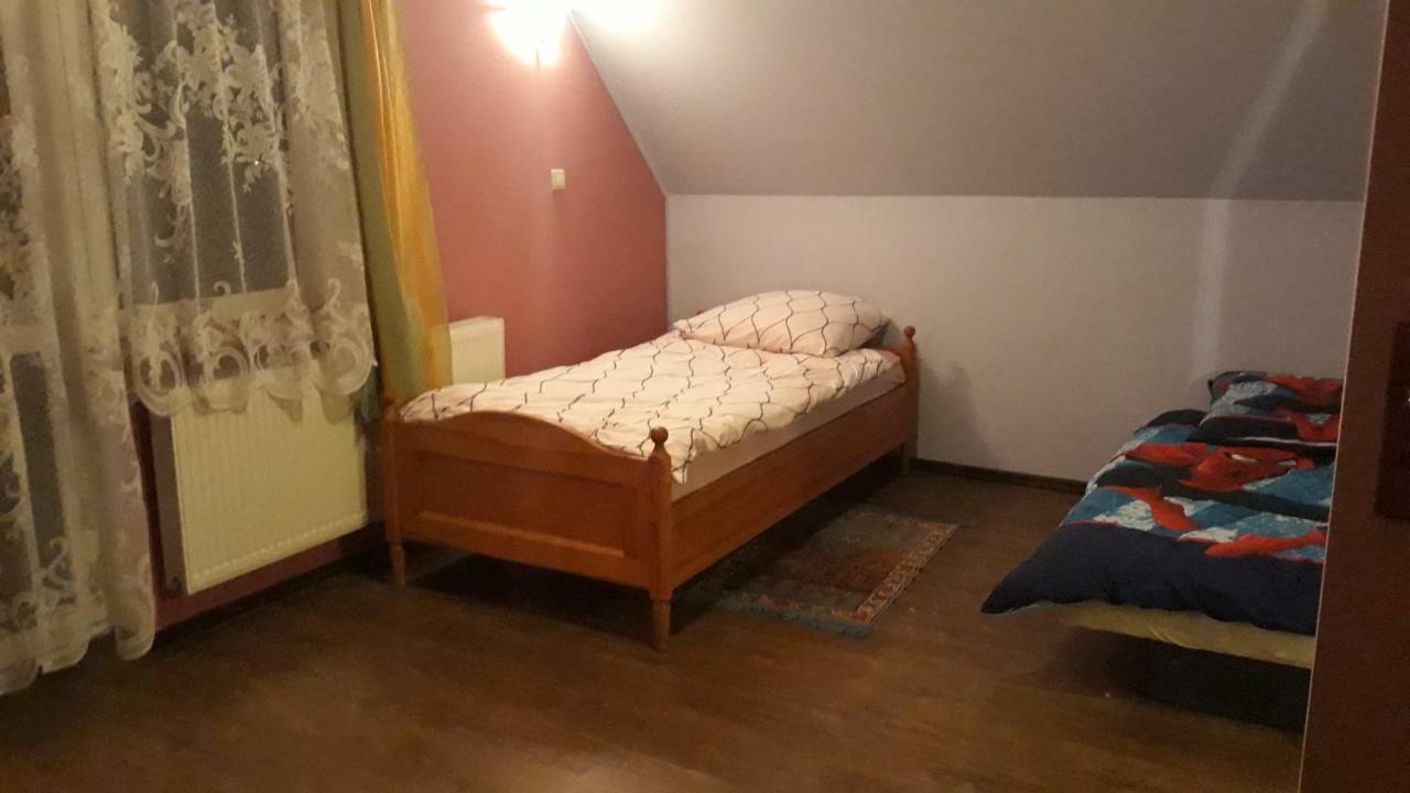웜니차 Ivet 빌라 외부 사진